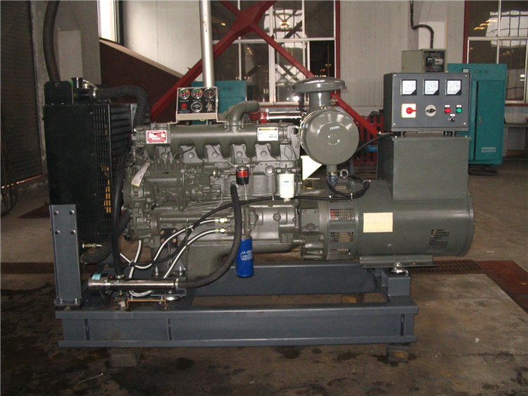 照片 036.jpg 柴油發(fā)電機(jī)組自動(dòng)化控制系統(tǒng)的特點(diǎn)